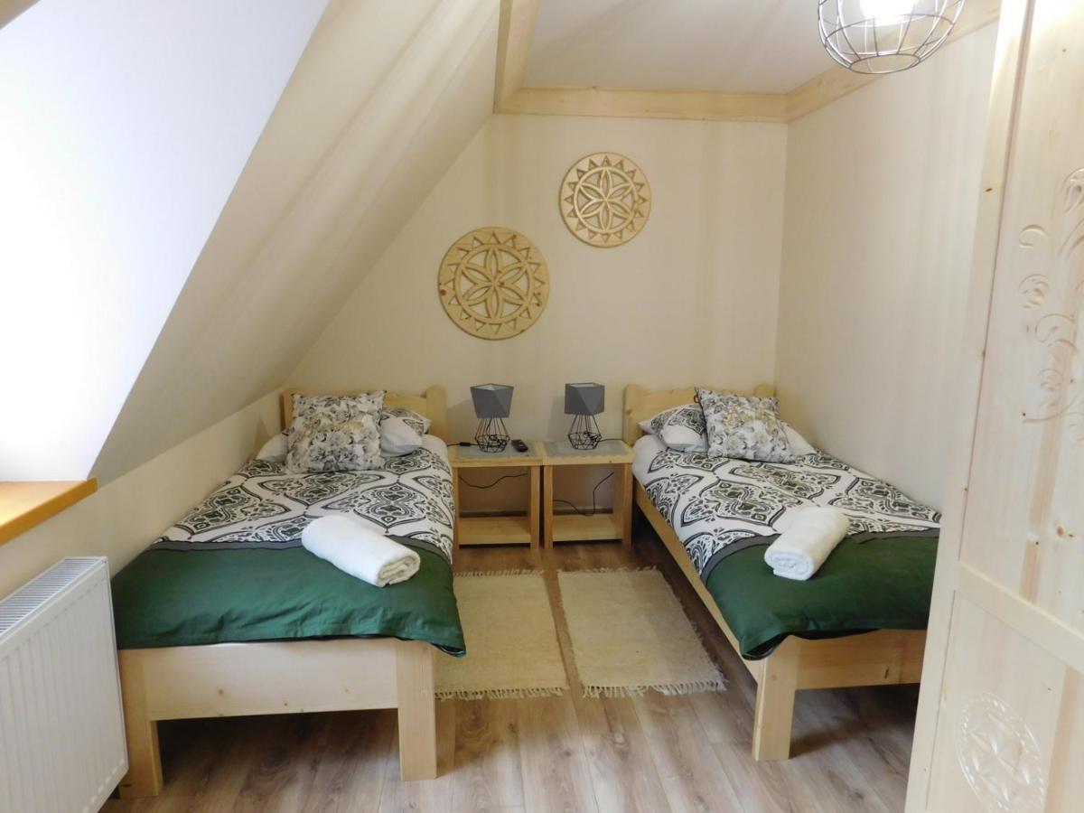 Apartament W Rowni Хохолув Екстер'єр фото