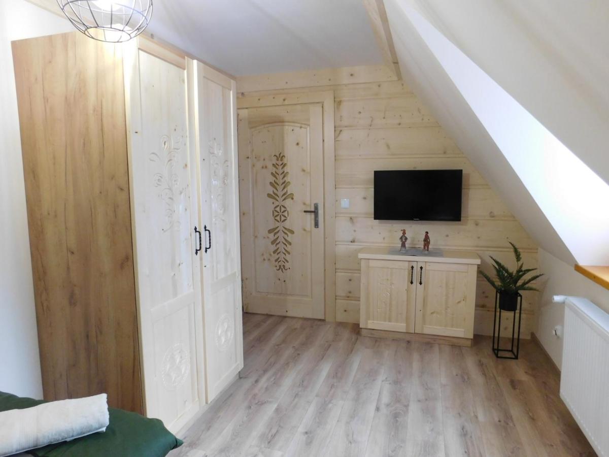 Apartament W Rowni Хохолув Екстер'єр фото