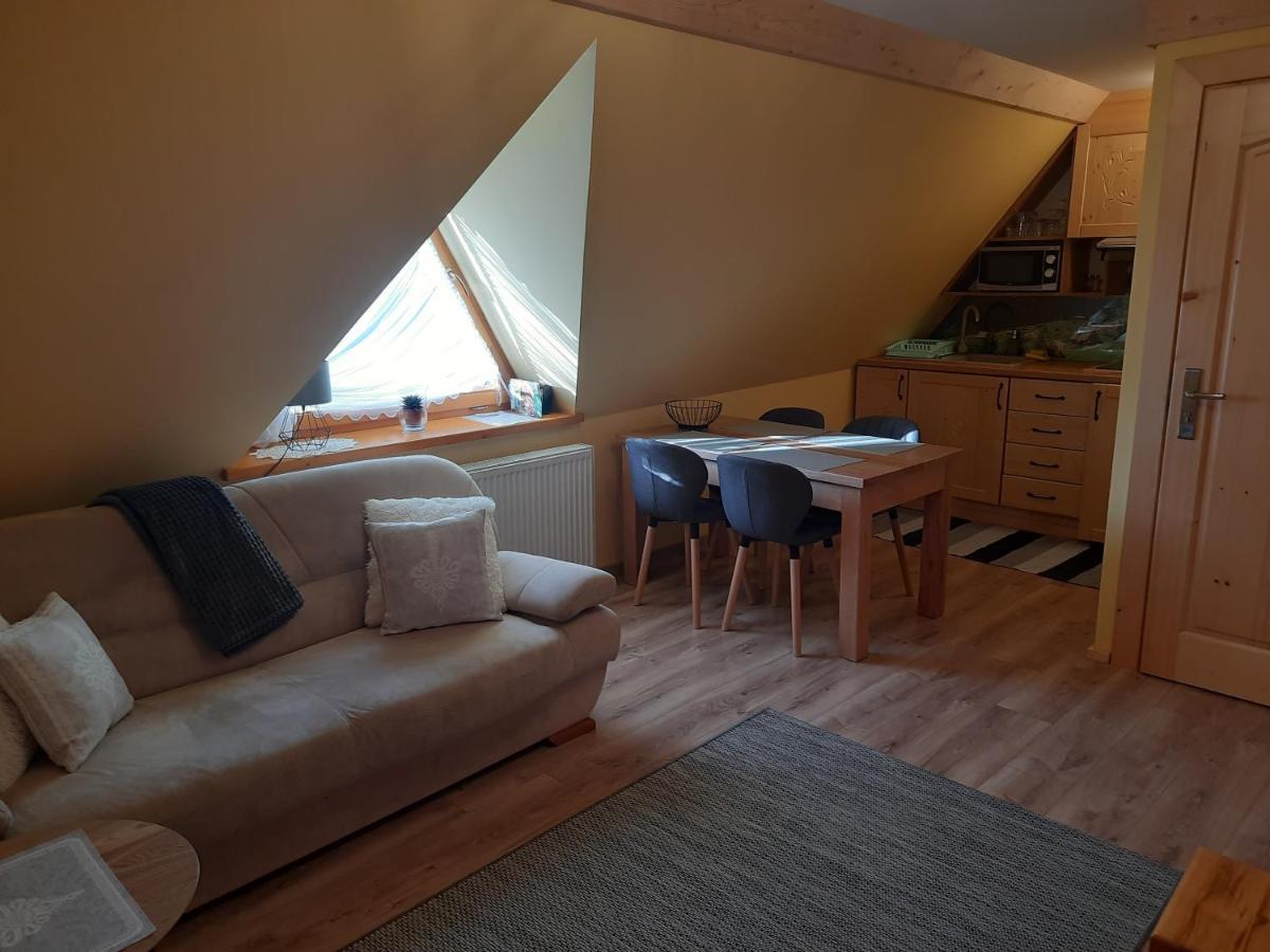 Apartament W Rowni Хохолув Екстер'єр фото